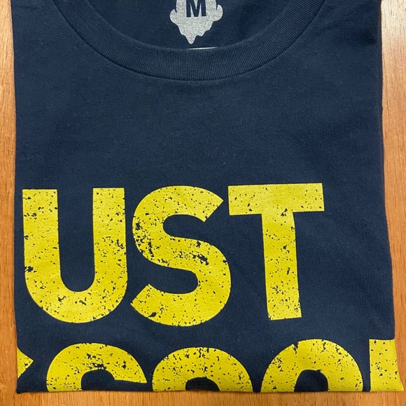 Halo Top Just Scoop It uni tee - Picture 5 of 6